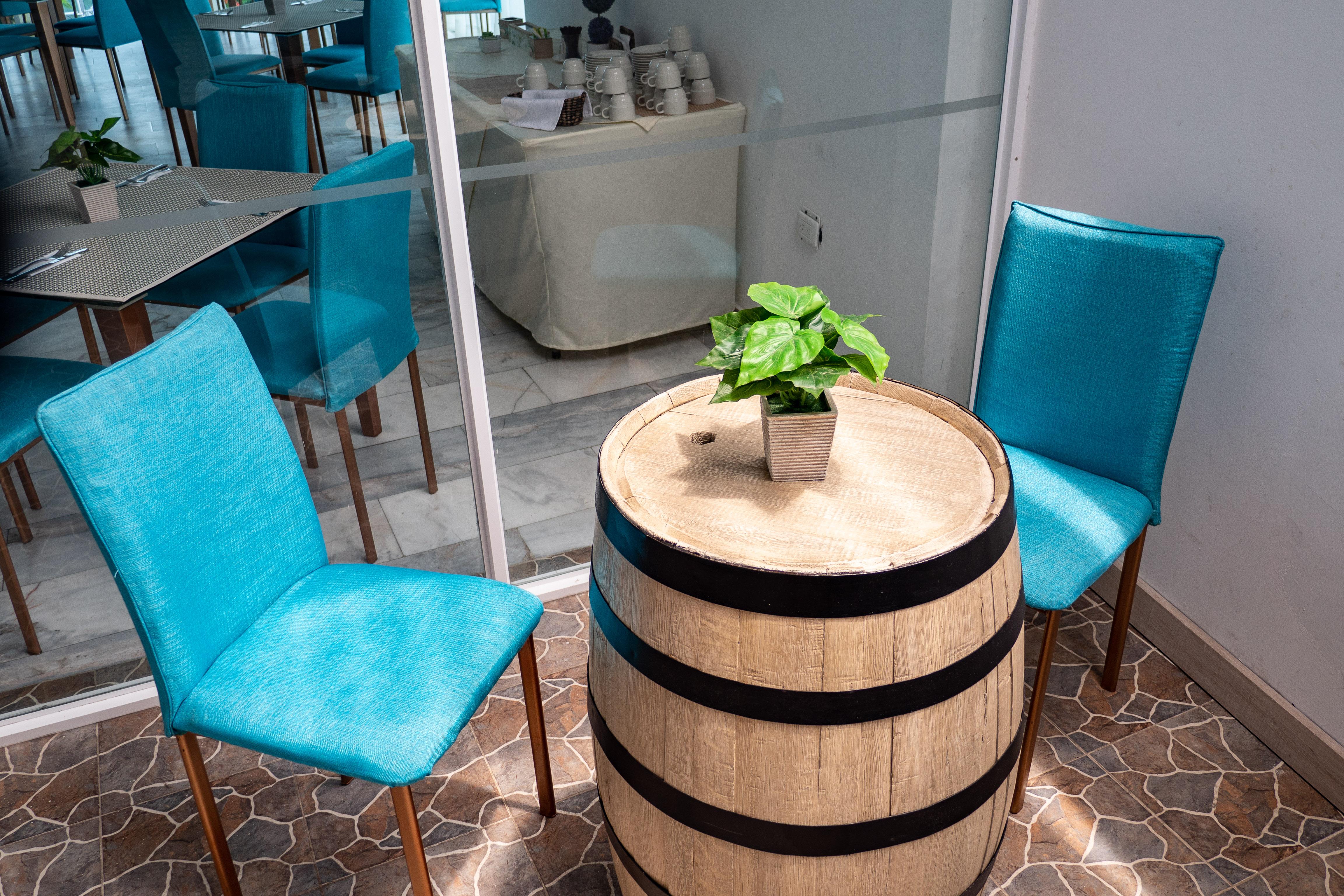 Hotel La Gran Via Hotel Tierra Bomba