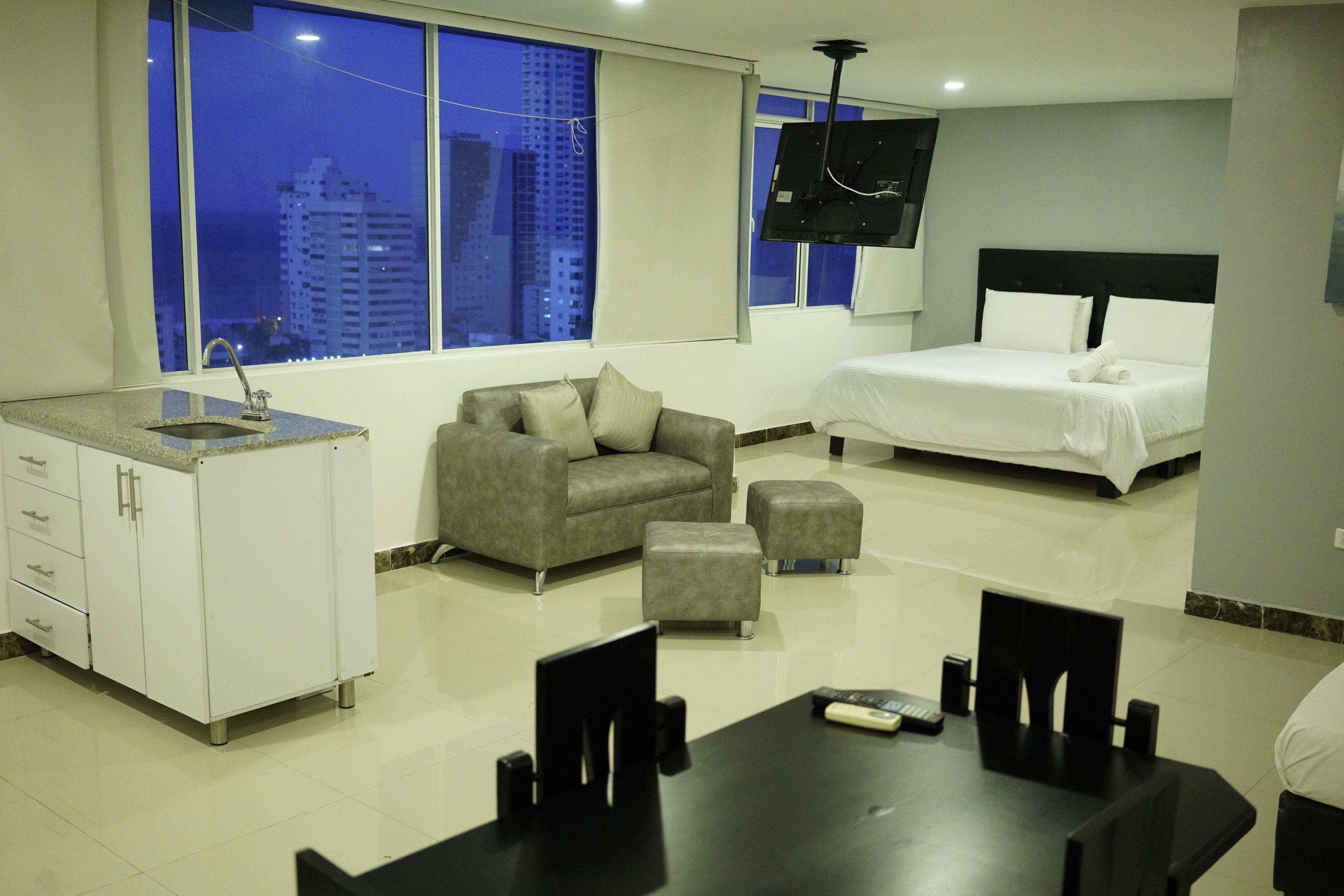 Hotel La Gran Via Hotel Tierra Bomba