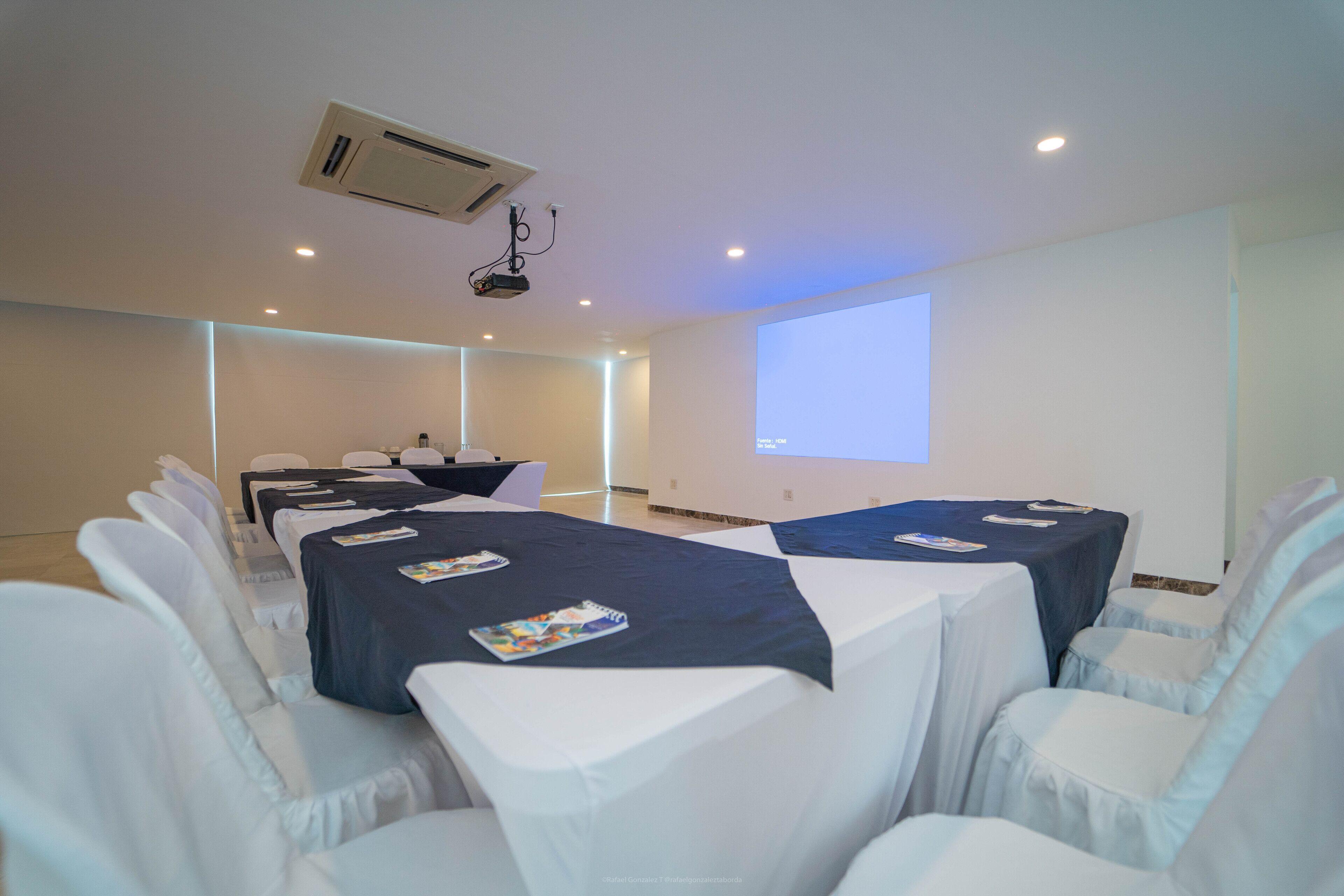 Hotel La Gran Vía Tierra Bomba